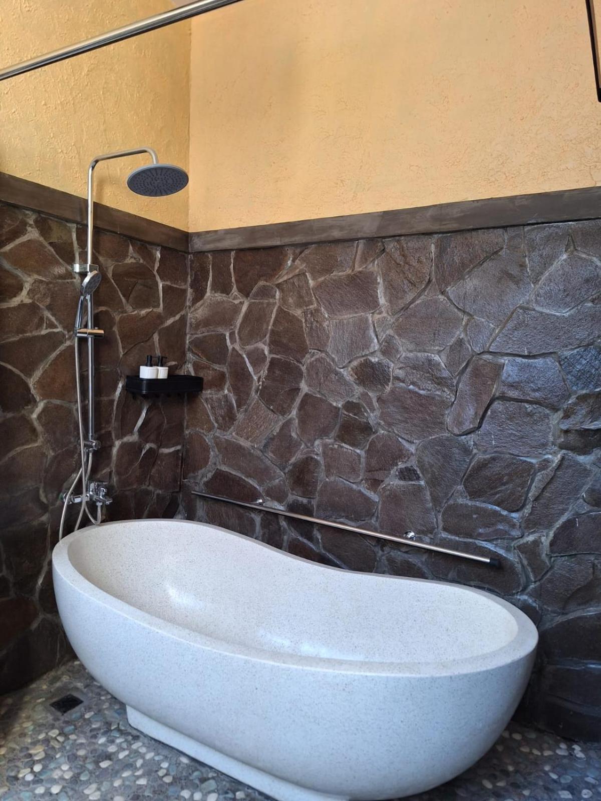 Inn House Homestay Dadapan Екстер'єр фото