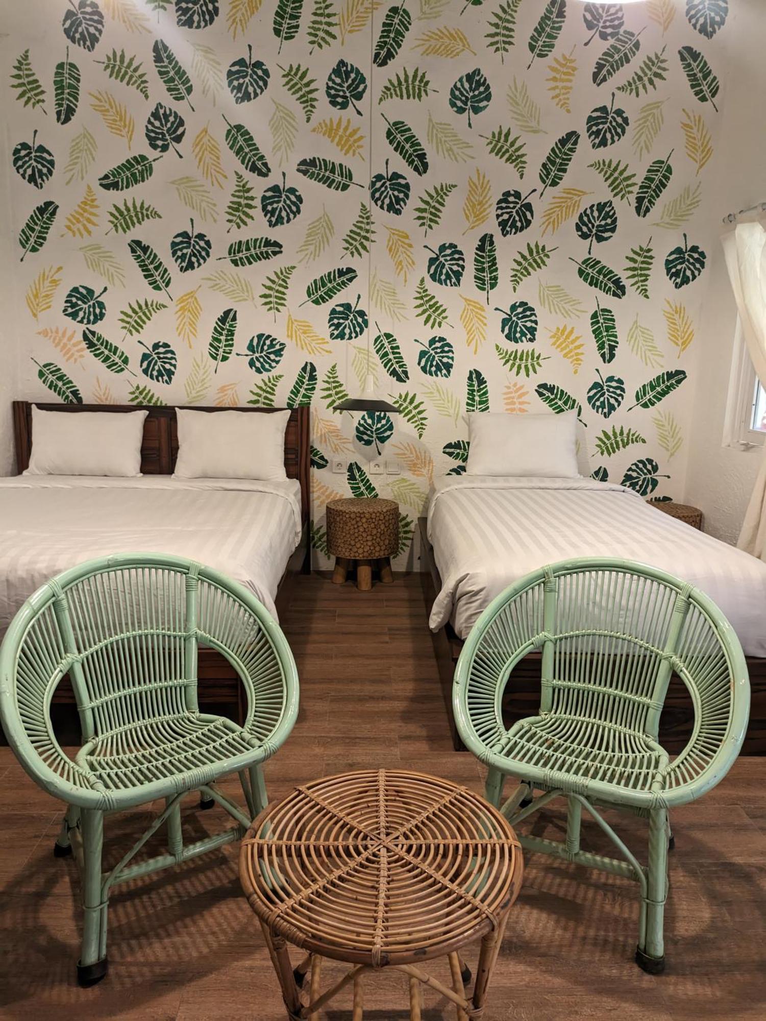 Inn House Homestay Dadapan Екстер'єр фото